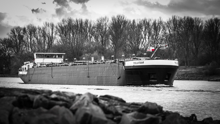 一般貿(mào)易拖累進(jìn)出口